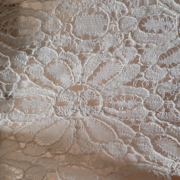 City triangles size 3 dress. - Picture 8 of 9